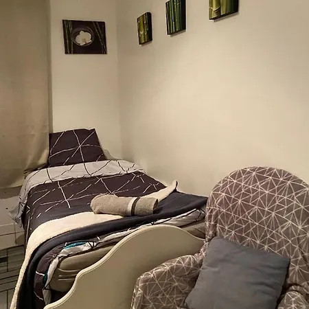 Disney Urban Flat סן-תיבאו-דה-וינייה